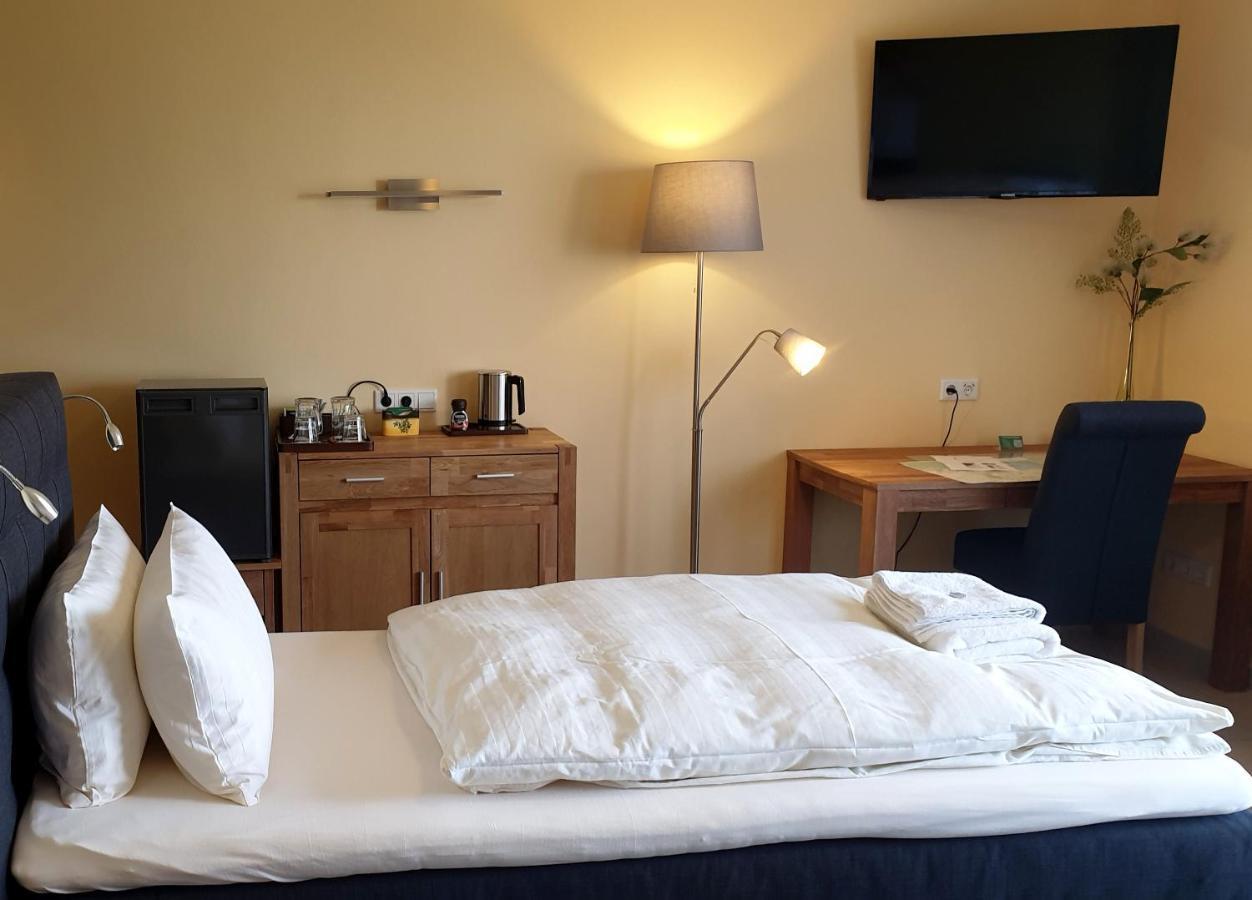 Bed And Breakfast Am Hoehenweg Warstein Eksteriør billede